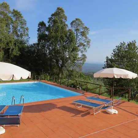 Apartmán Monteverdi Ferienwohnung Erdgeschoss Mit Terrasse *