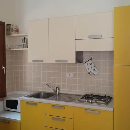 Monteverdi Ferienwohnung Erdgeschoss Mit Terrasse *