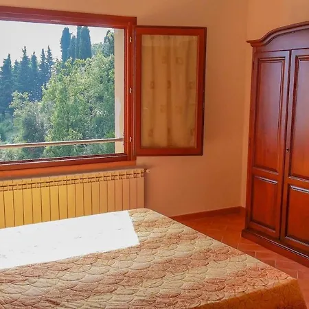 Apartmán Monteverdi Ferienwohnung Erdgeschoss Mit Terrasse