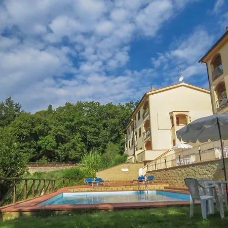 Monteverdi Ferienwohnung Erdgeschoss Mit Terrasse *