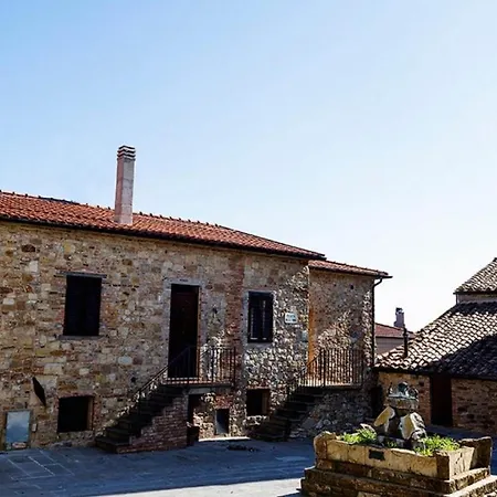 Monteverdi Ferienwohnung Erdgeschoss Mit Terrasse Monteverdi Marittimo